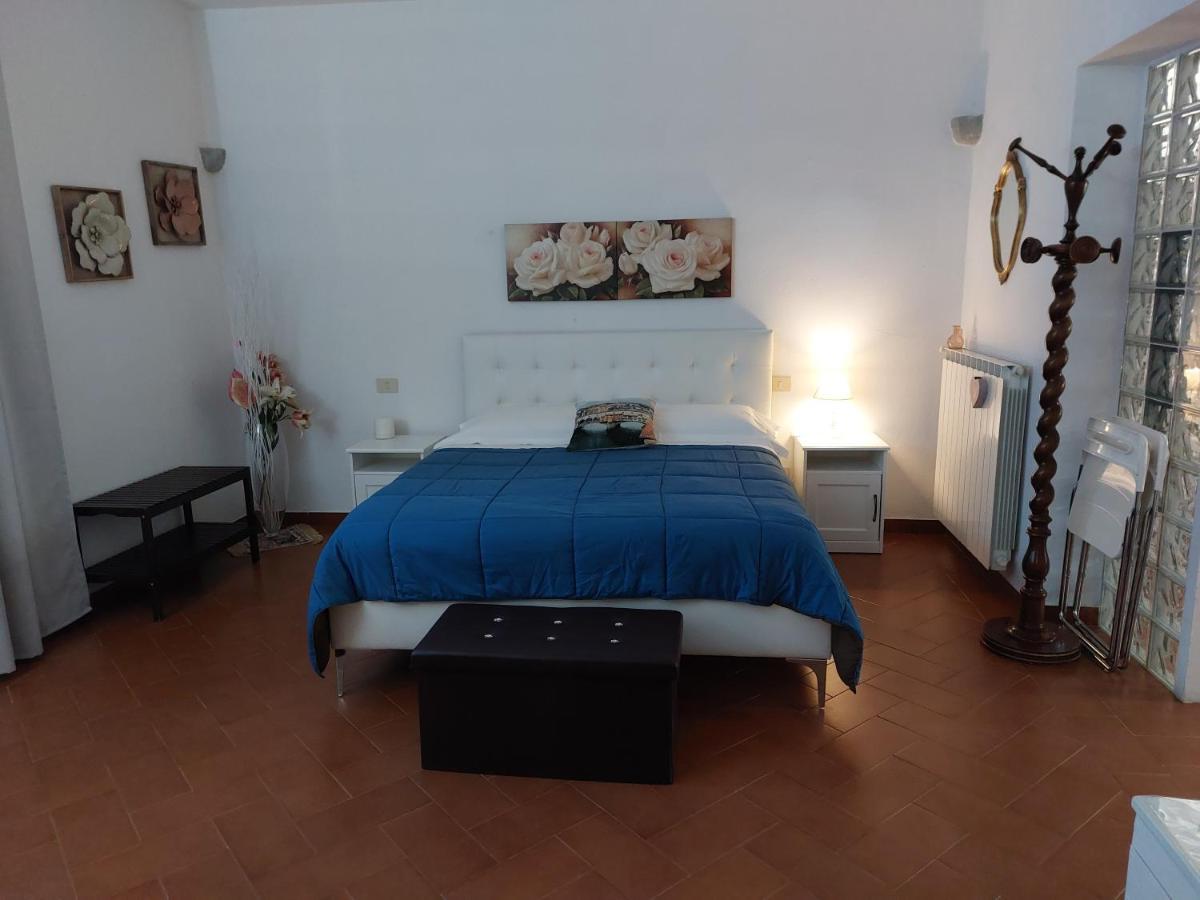 Ferienwohnung La Piccola Oasi Con Parcheggio Florenz Exterior foto