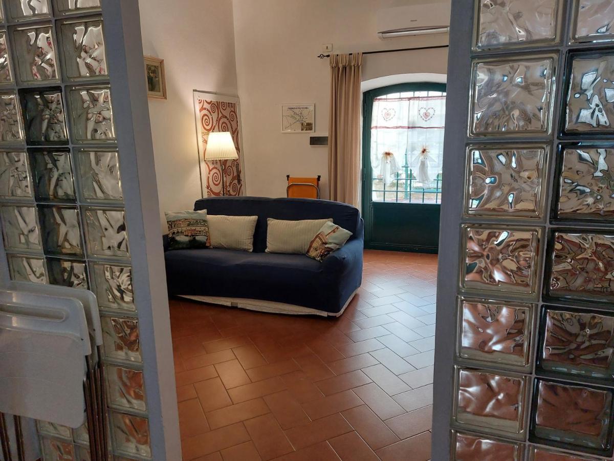 Ferienwohnung La Piccola Oasi Con Parcheggio Florenz Exterior foto