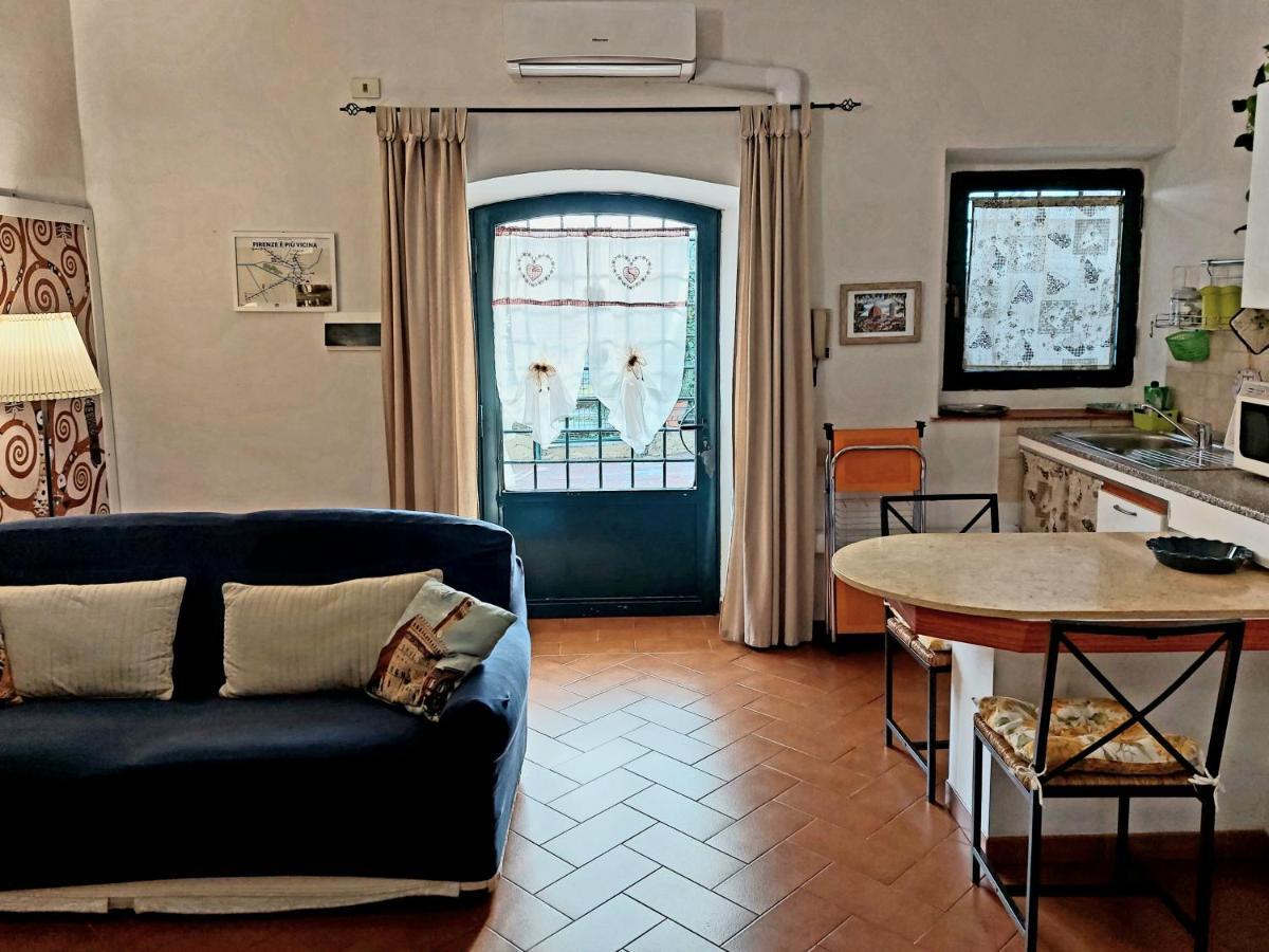 Ferienwohnung La Piccola Oasi Con Parcheggio Florenz Exterior foto