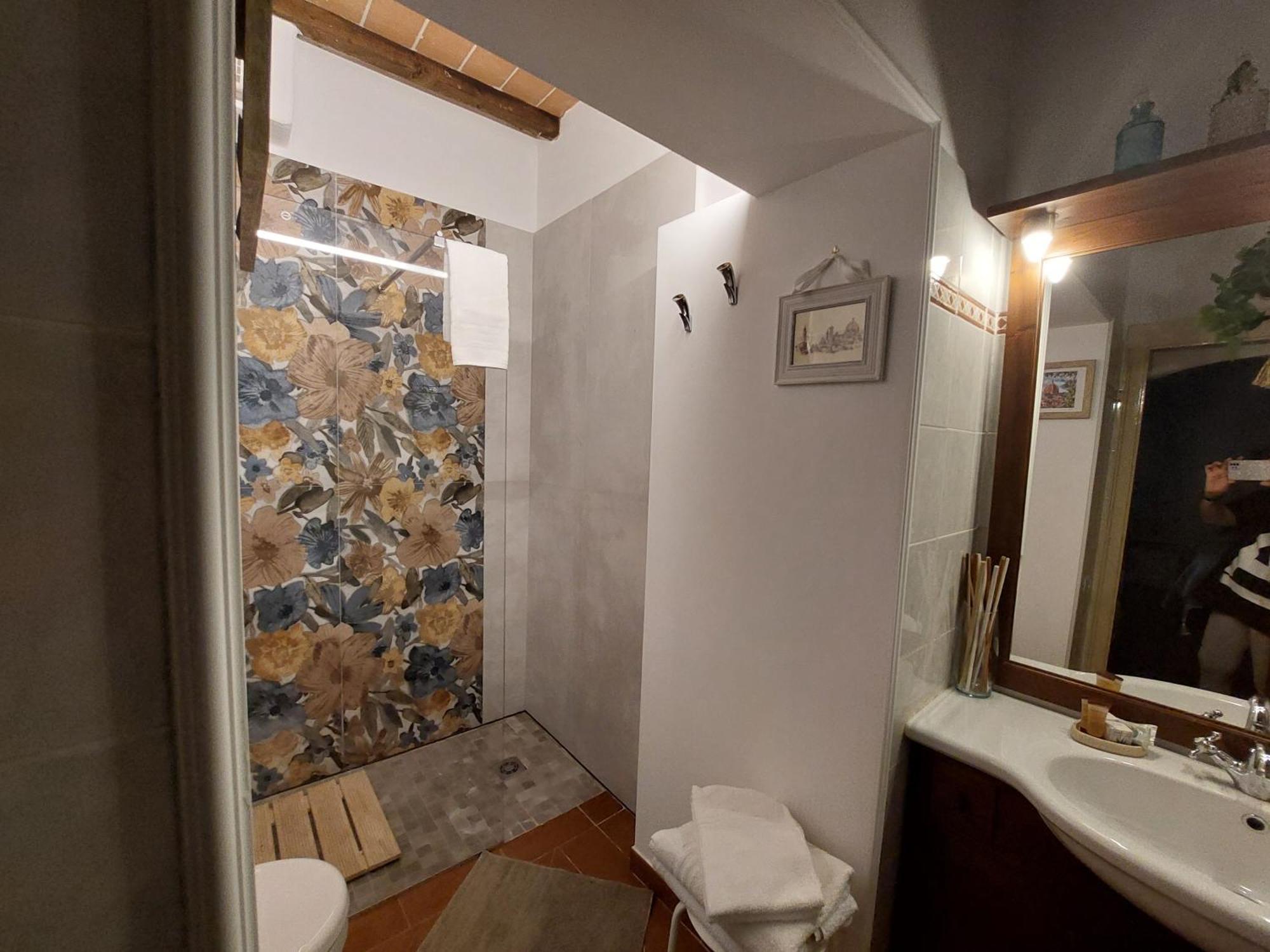 Ferienwohnung La Piccola Oasi Con Parcheggio Florenz Exterior foto