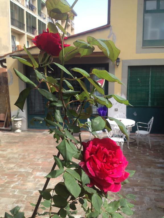 Ferienwohnung La Piccola Oasi Con Parcheggio Florenz Exterior foto
